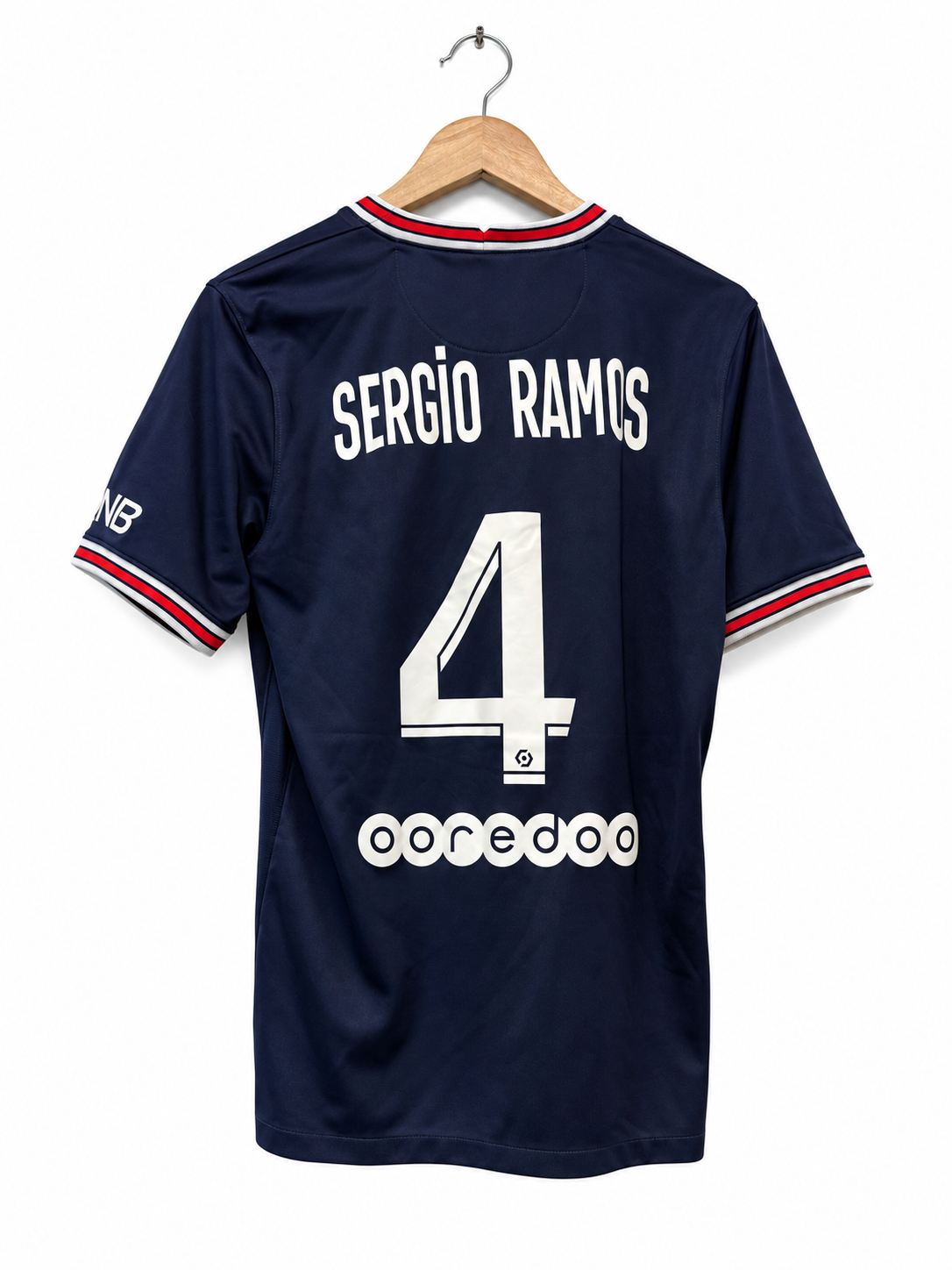 PSG 2021/22 thuisshirt maat S met Sergio Ramos #4, achterkant